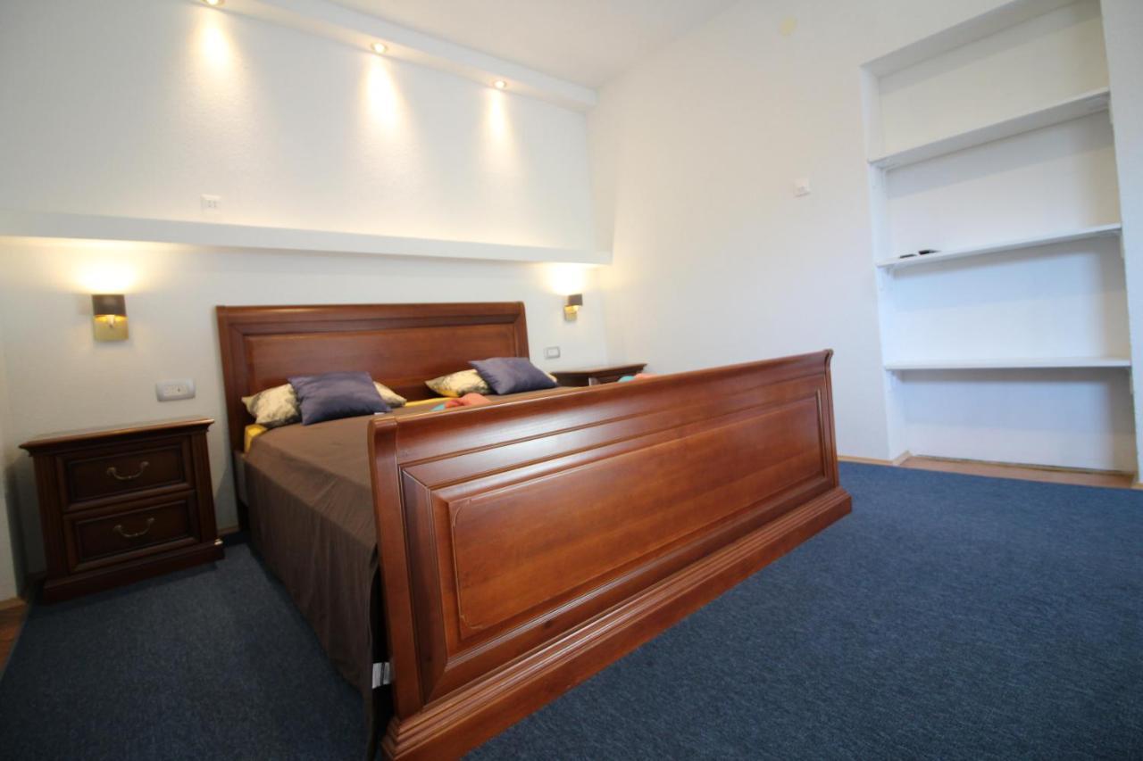 Apartment City Centre Free Parking 1&2 Floor Μακάρσκα Εξωτερικό φωτογραφία